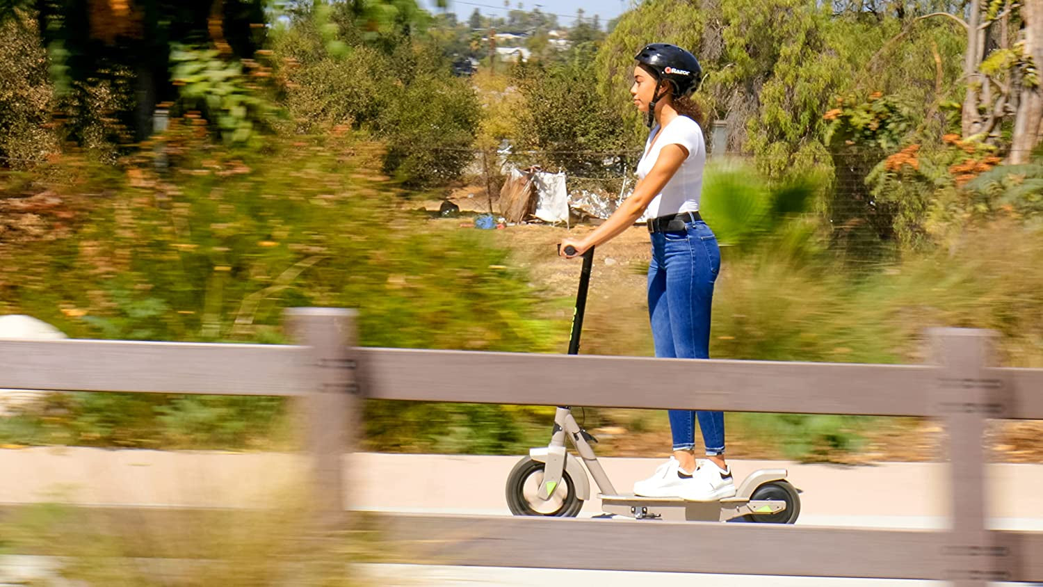 C25 Electric Scooter – Air-Filled Tires, Rear-Wheel Drive, Foldable & Portable, Sturdy Electric Scooter for Commute & Recreation